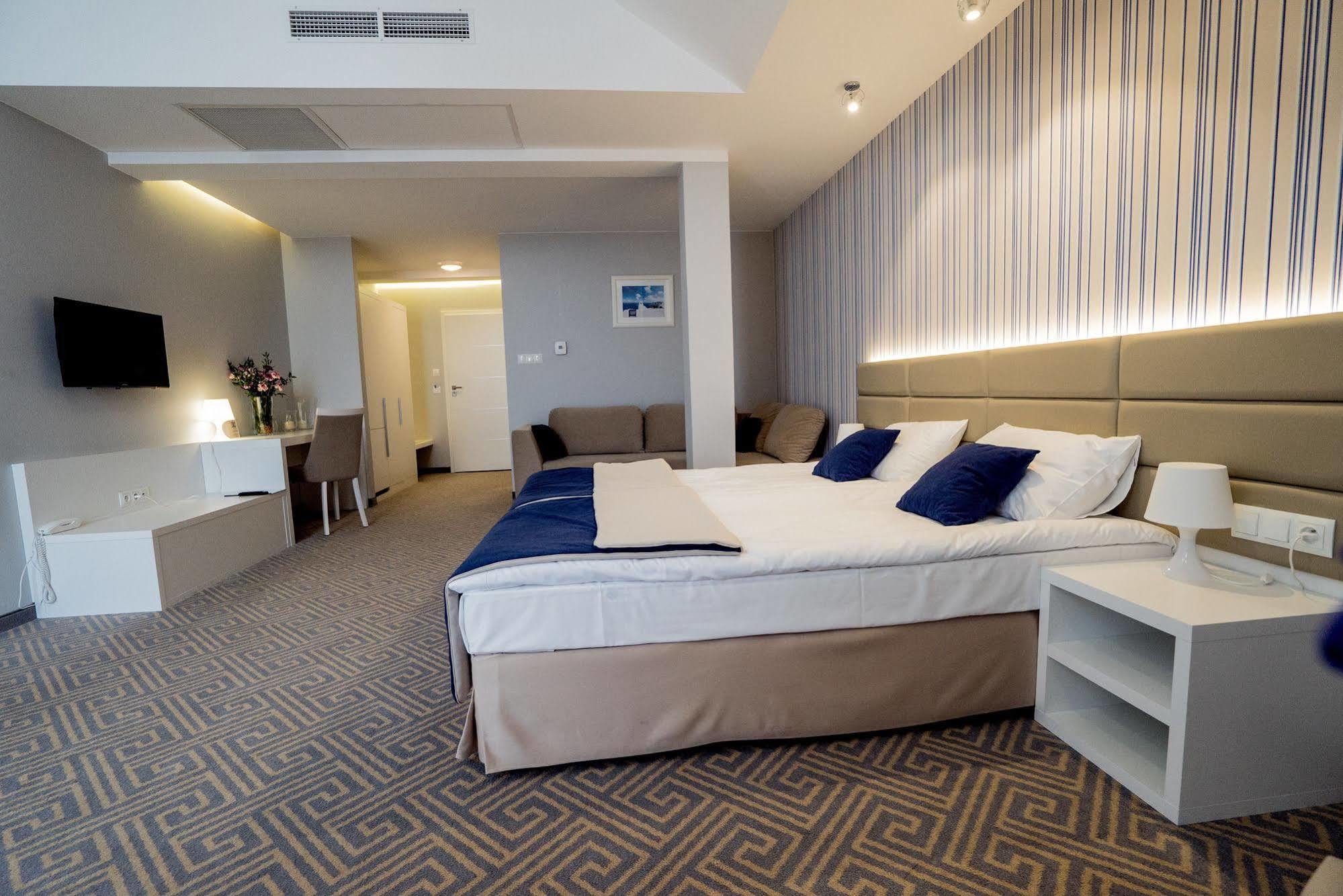 Hotel Aleksandria Siedlce Luaran gambar